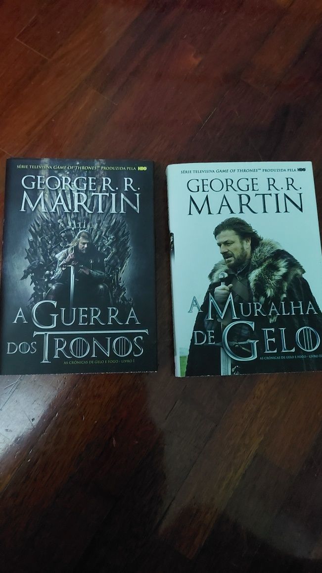 A Guerra dos Tronos, de George R. Martin (livros 1 e 2)