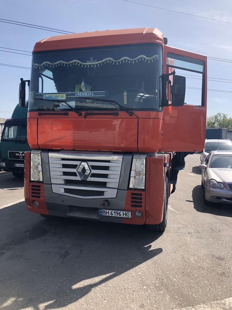Reno Magnum Контейнеровоз