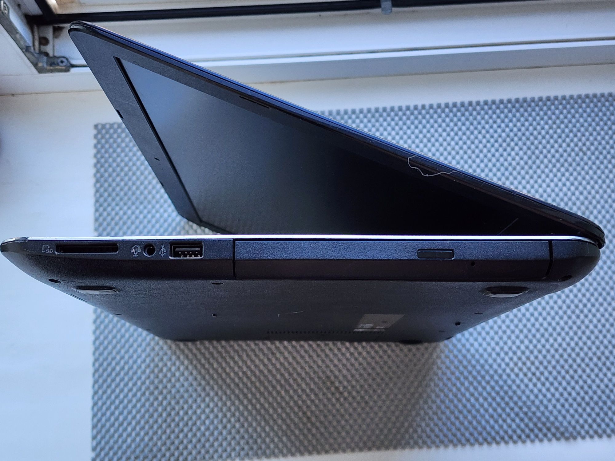 Asus | I5-4210U | GT820M 2GB | 6GB DDR3