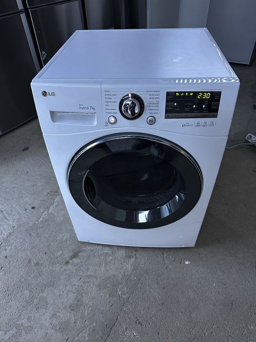 Сушильна машина LG тепловий насос 7кг