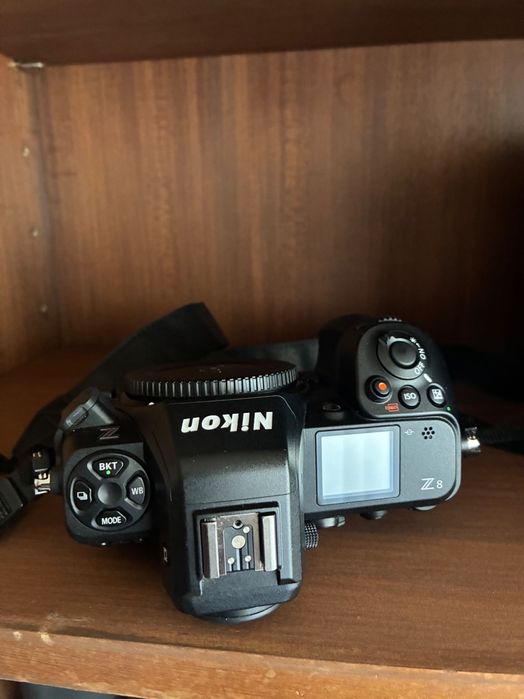 Nikon Z8 (como nova)