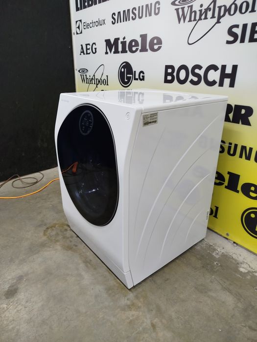 2в1 пральна машина з сушкою фірми LG, модель LSWD100E