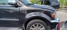 BŁOTNIK PRAWY PRZÓD CHRYSLER ASPEN 5.7