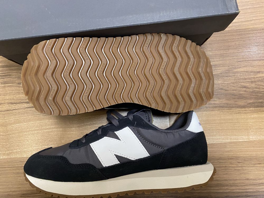 Кросівки унісекс New Balance 237 GS237PF Оригінал!