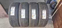 215/45r20 Bridgestone Blizzka LM005 Dot 3424