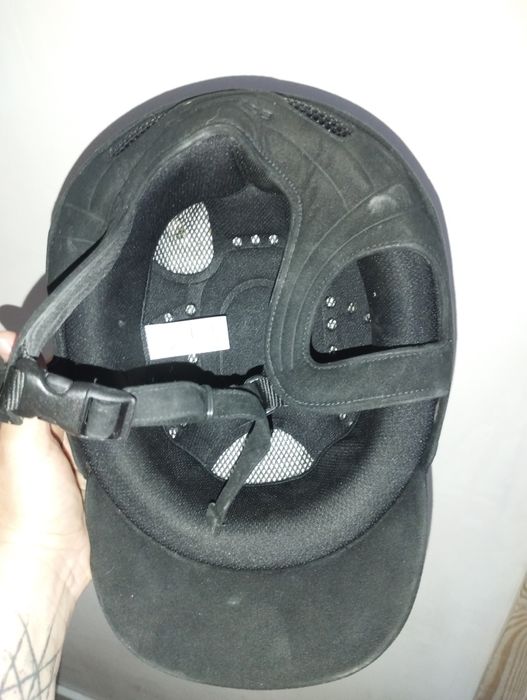 2 capacetes de equitacao,tamanha 56 e 6.5