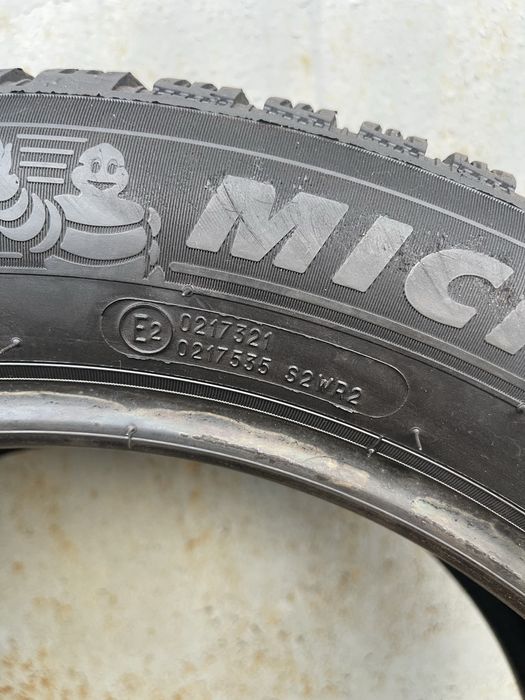 Michelin alpine R17 зимова
