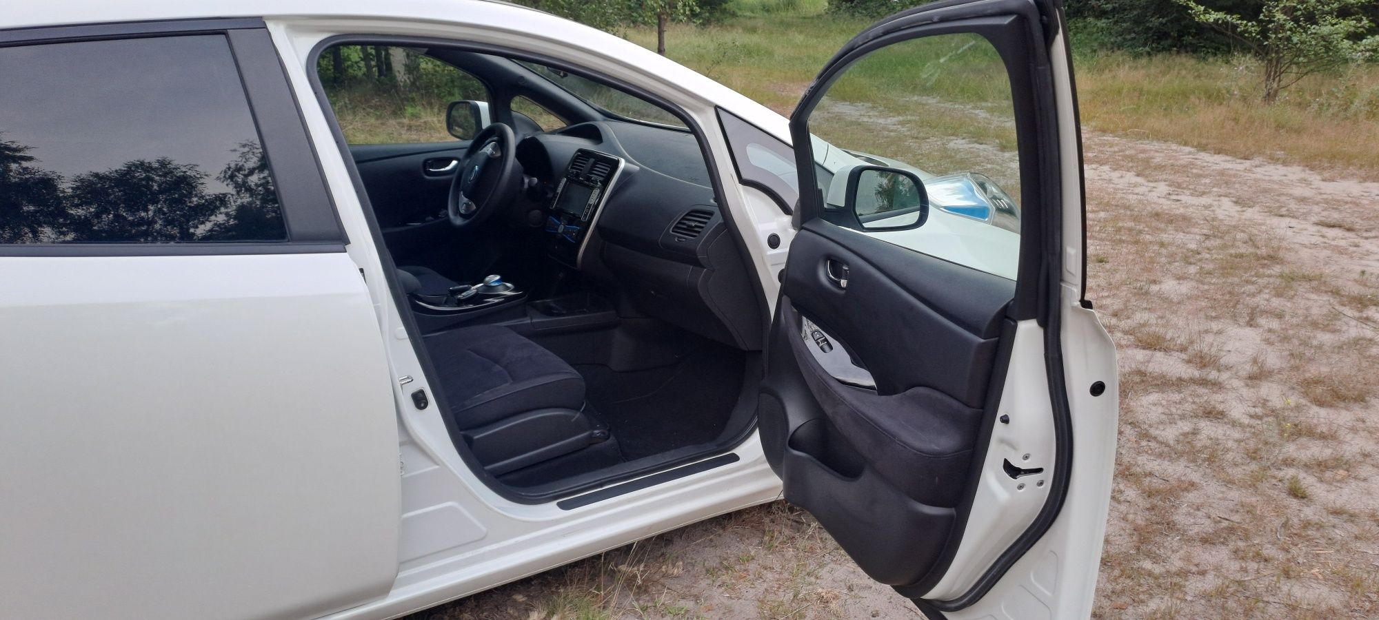 Продається нісан ліф/Nissan Leaf