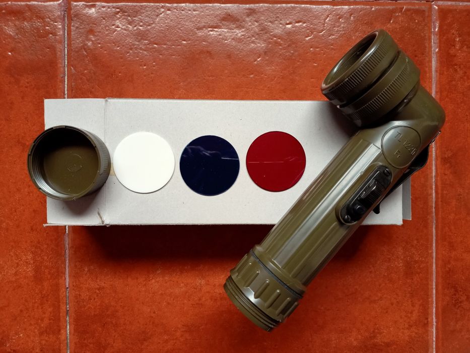 Lanterna Militar Francesa