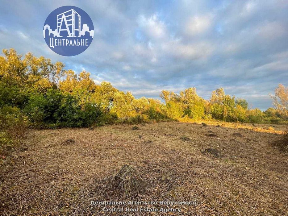 Продаж земельної ділянки