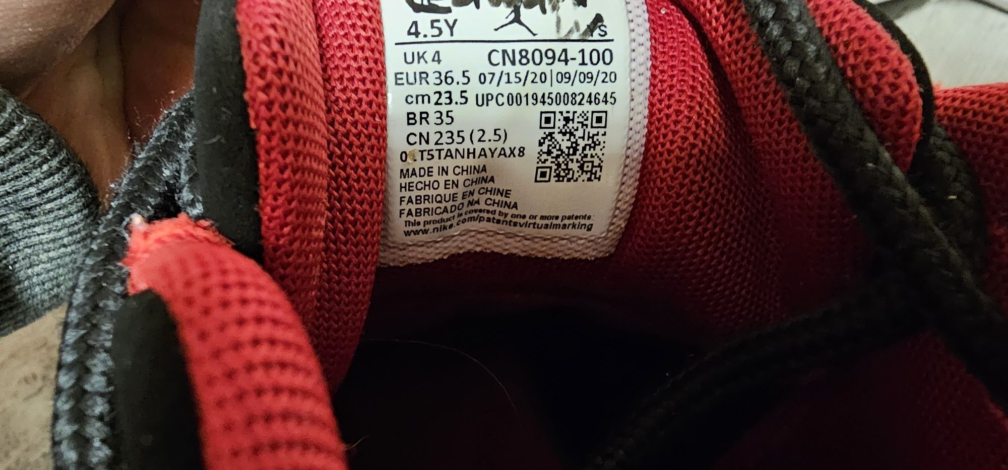 Jordan Max Aura 2 buty dziecięce rozmiar 36,5 wkładka 23,5cm skórzane