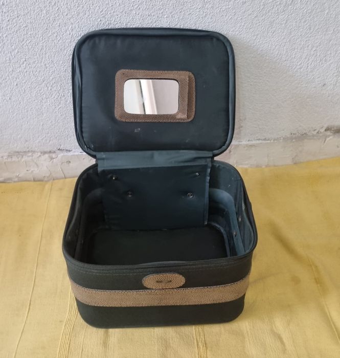 Bolsa Arrumação em bom estado