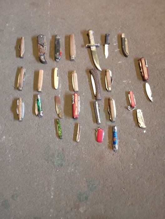 Vendo estas navanhas antigas muitas bonitas bom estado