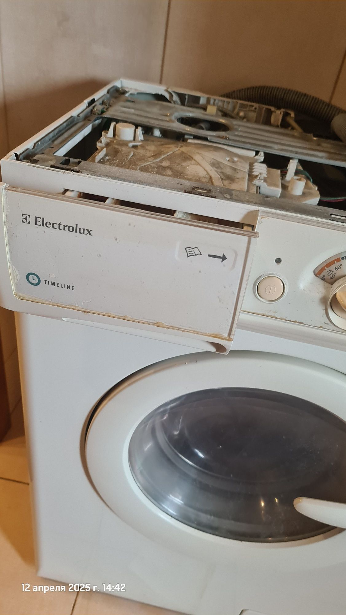 Пральна машина Electrolux EWS 1030