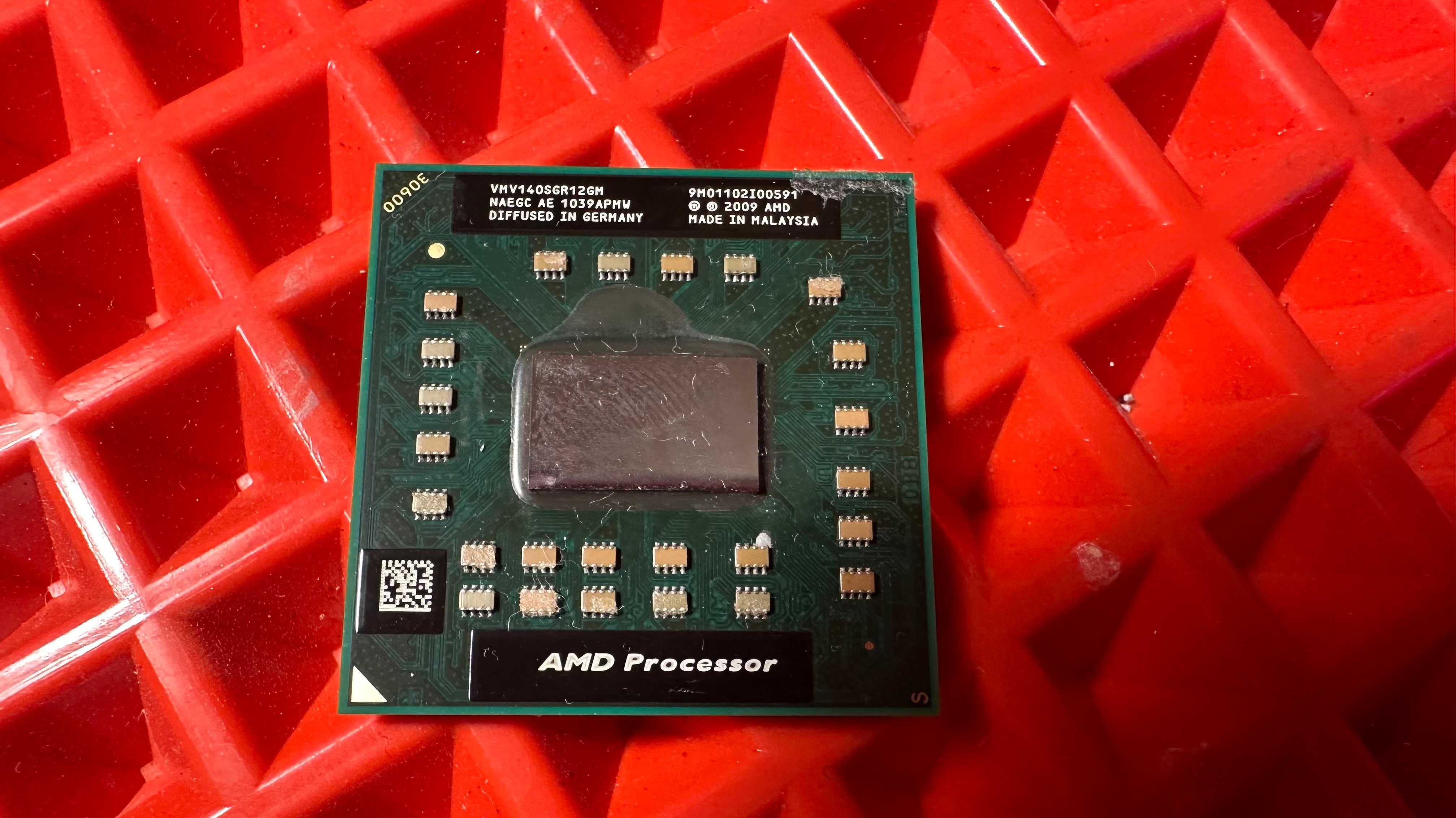 Процесор AMD V Series V140 2.3 GHz (VMV140SGR12GM)