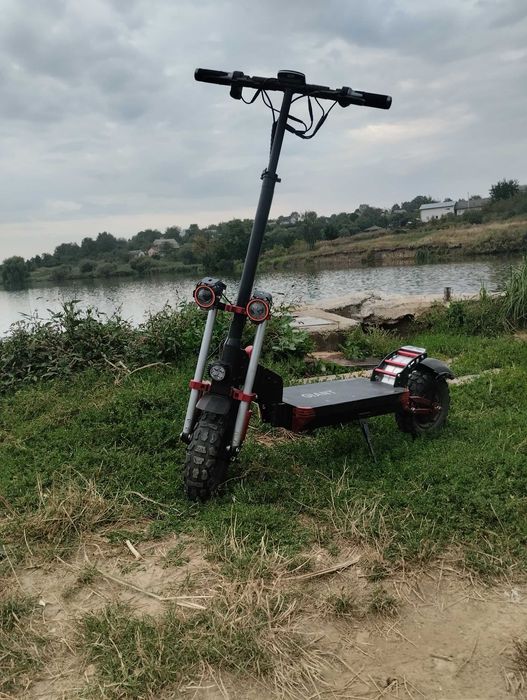 Електросамокат giant aytlender m11