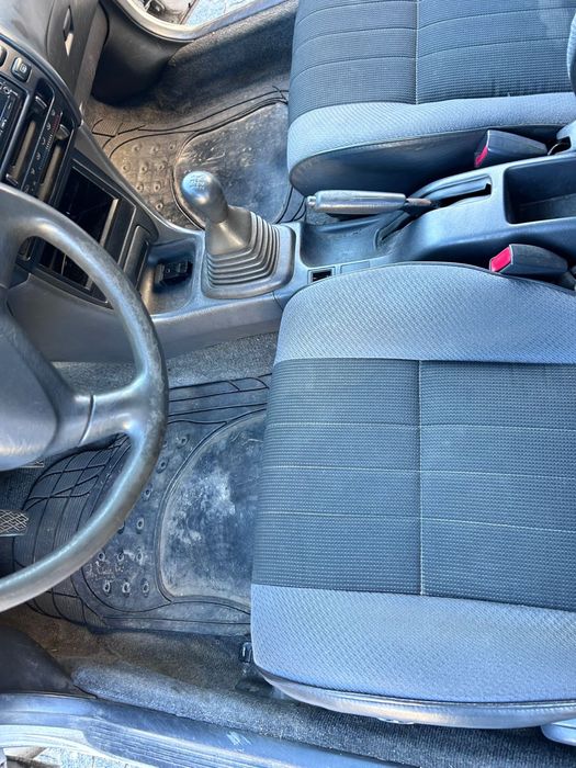 Toyota corola starvan 2.0D