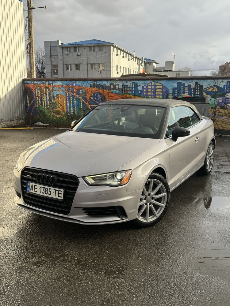 Продам AUDI A3 2015