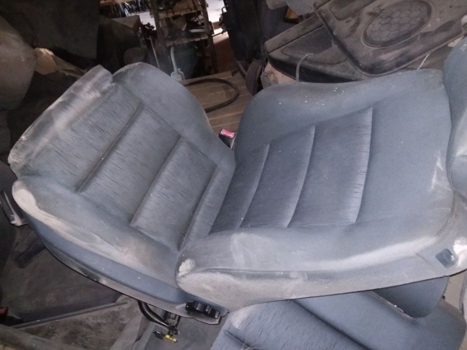 FOTELE schowek  passat  b5 fl kombi
