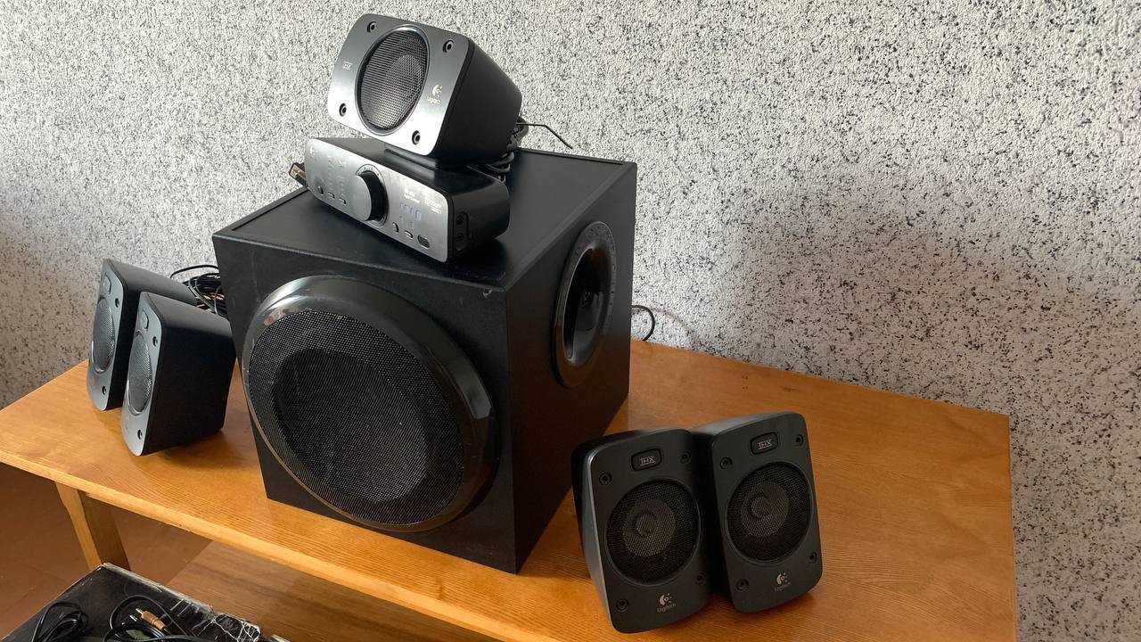 Акустическая система Logitech Z906 5.1 Топовая акустика