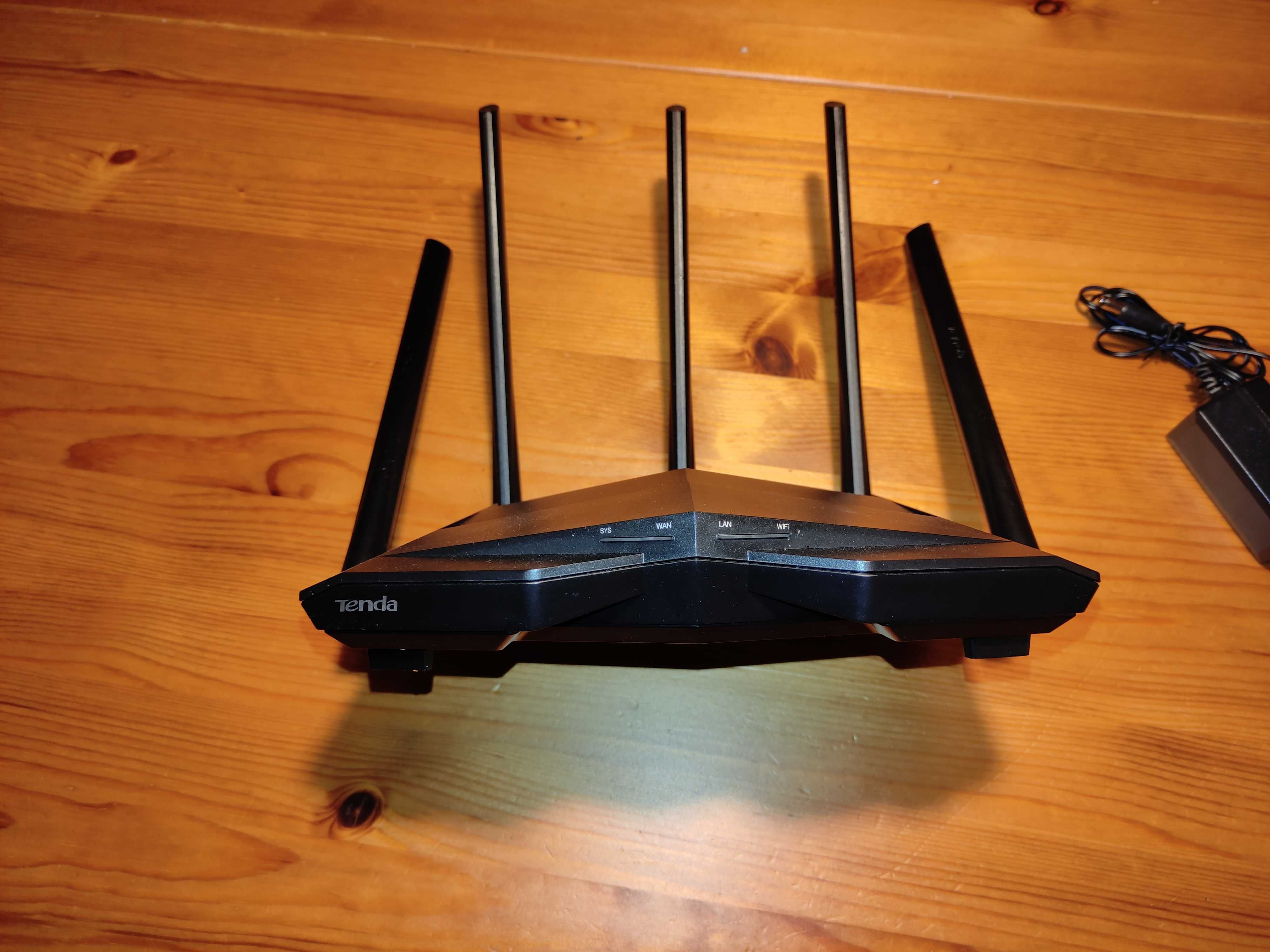 Router Tenda AC10U Smart Dual Band Gigabit Router WiFi AC1200