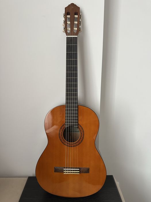 Класична гітара Yamaha c40