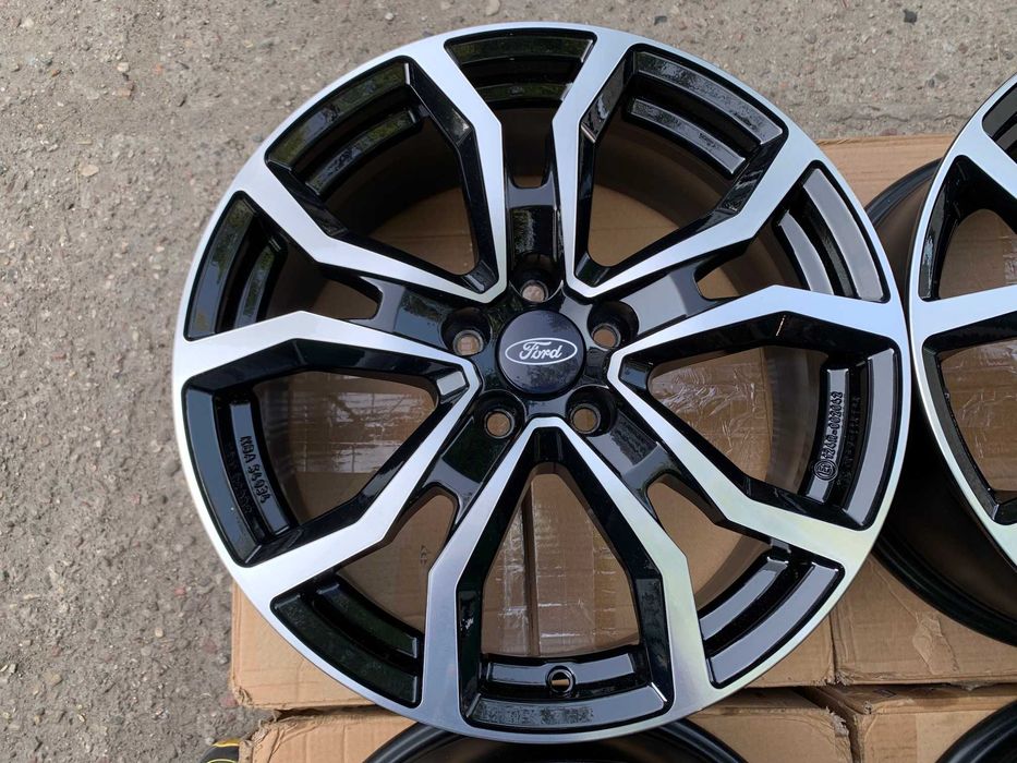 4x felgi DEZENT TV dark 18"x7,5" rozstaw 5x108 ET 50 FORD KUGA MONDEO