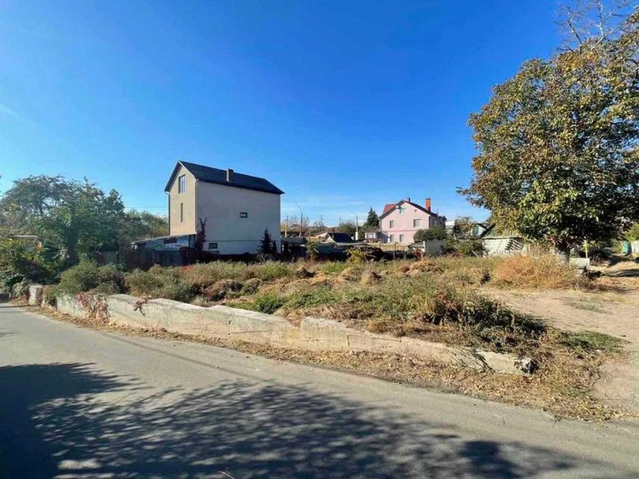 Продается участок 5.5 соток в Черноморке. 1K7