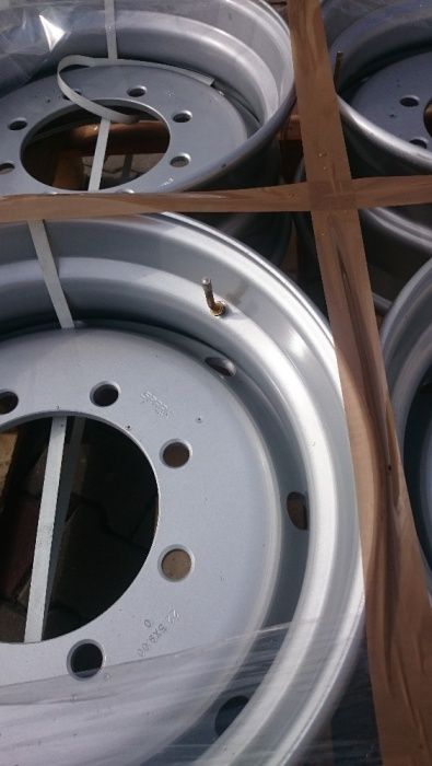 FELGI koła Nowe do Przyczep D50 D55 HL 22.5 8otw. 315/70r22.5