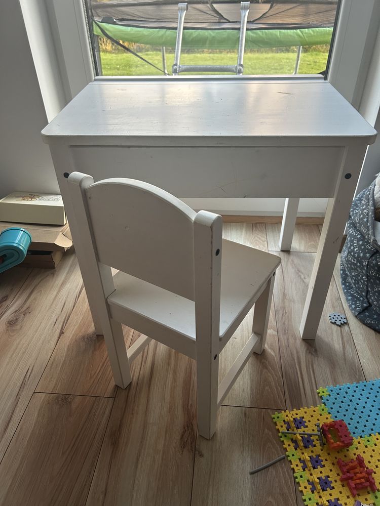 Biurko otwierane krzesło sundvik Ikea