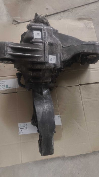 jeep grand cherokee wk2 3.6 , 3,0 reduktor dyfer most przód