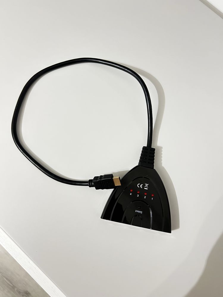 Extensor HDMI em bom estado