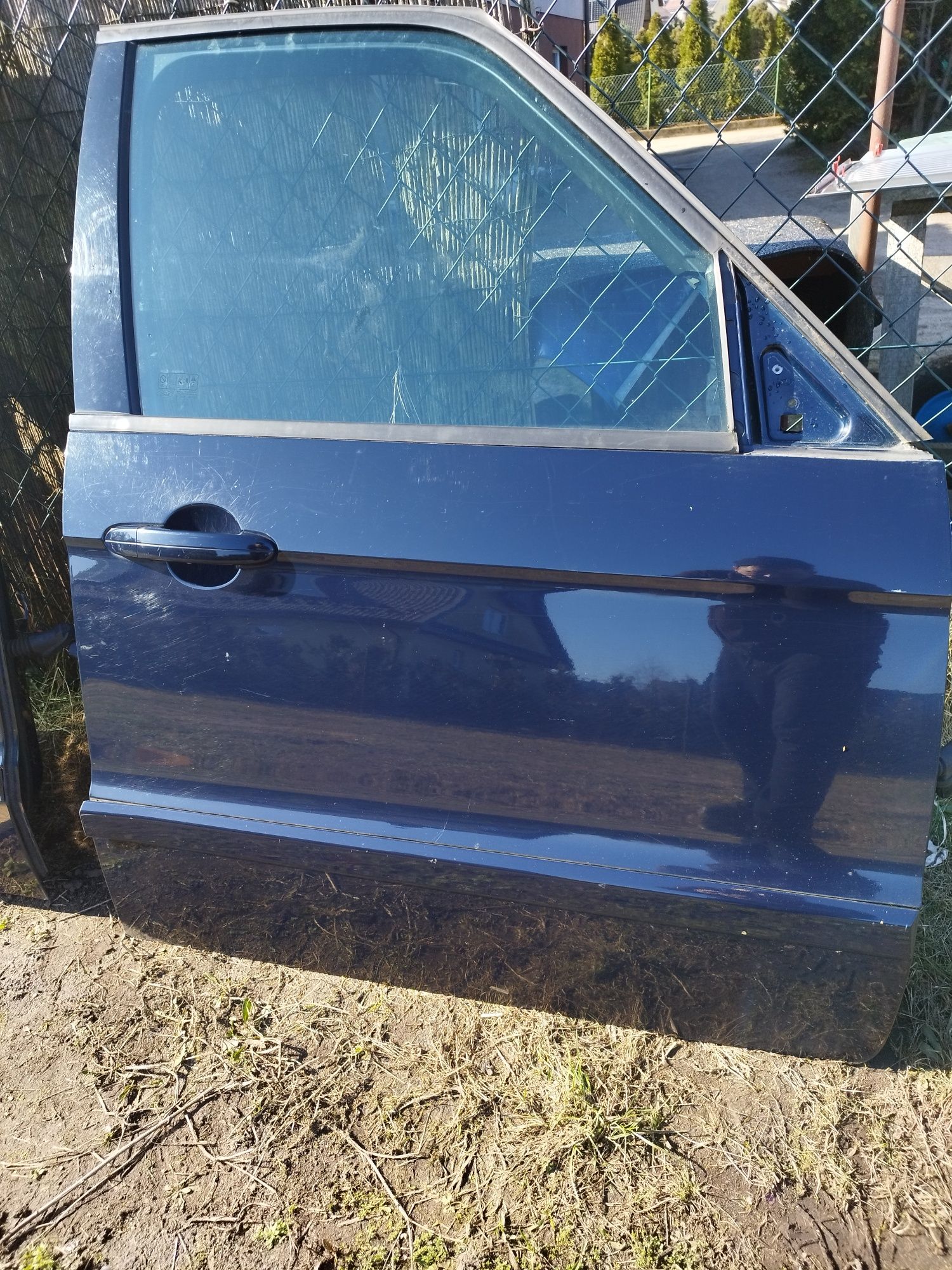 Drzwi Ford Galaxy MK3 06-15 lakier V6 granatowy