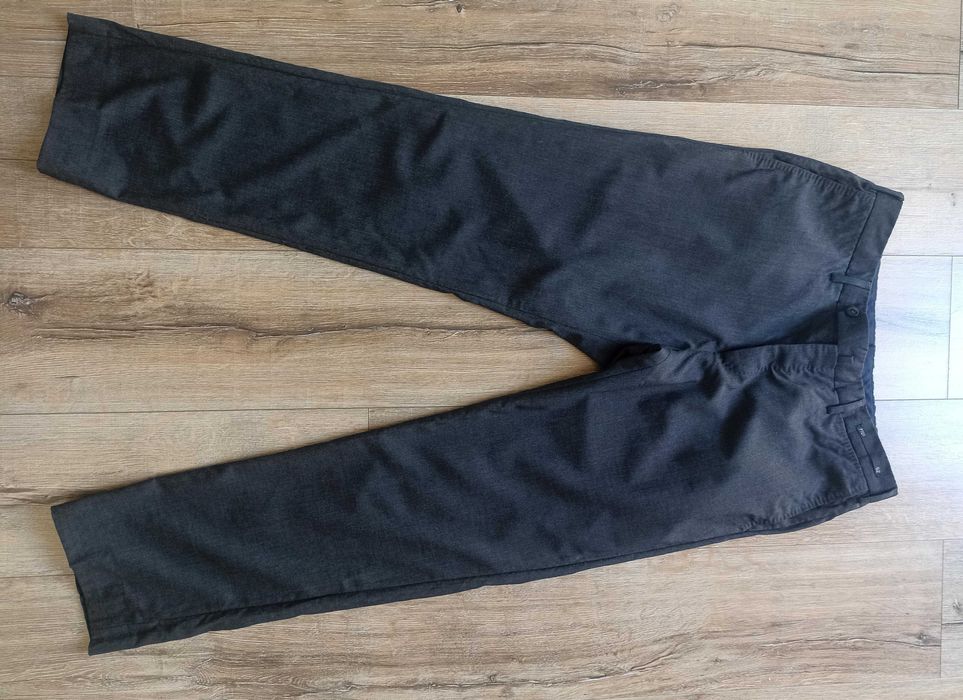 Wełniane spodnie, Gunner OYE,Slim Fit, rozmiar 52, 98% wełna dziewicza