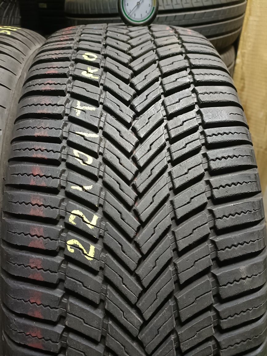 235/55r19 Bridgestone WeatherControl A005 z końca 2022r 6.8mm