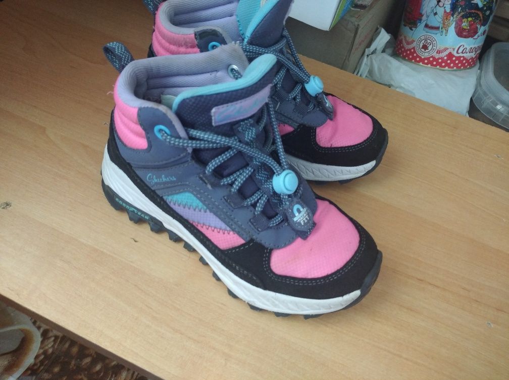 Кросівки Skechers демісезон на дівчинку