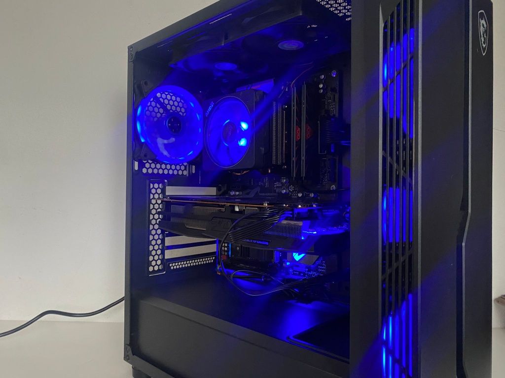 PC Gaming Ryzen 7 2700x/ RX 5700 8GB/ 16GB DDR4