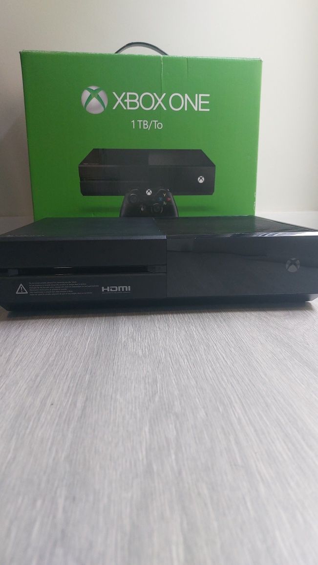 Xbox one 1TB - Como nova