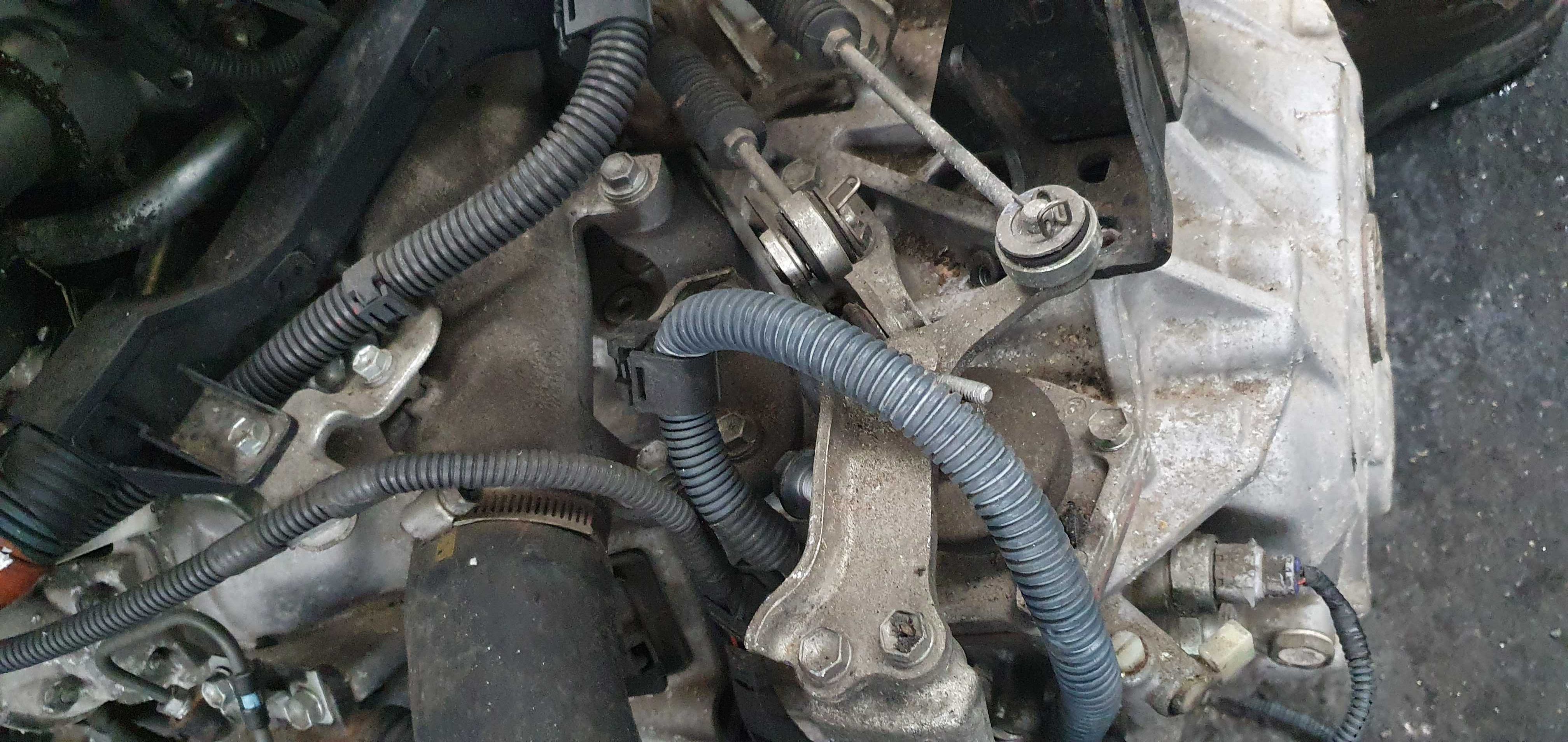Skrzynia biegów Toyota Rav4 2.2 D-CAT 177km 08r Siedlce