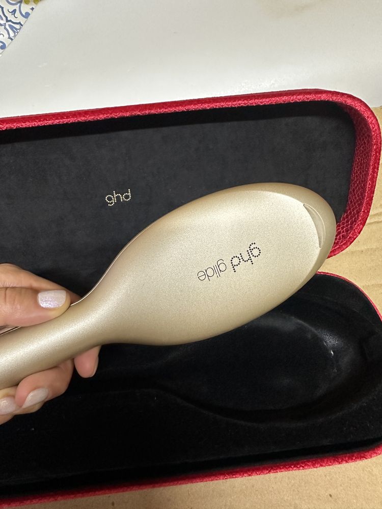 Escova elétrica de cabelo GHD gold