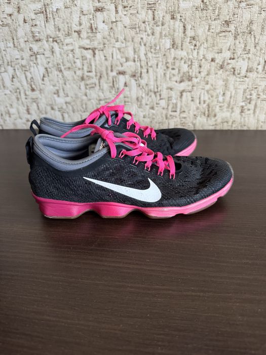 кросівки найк оригінал