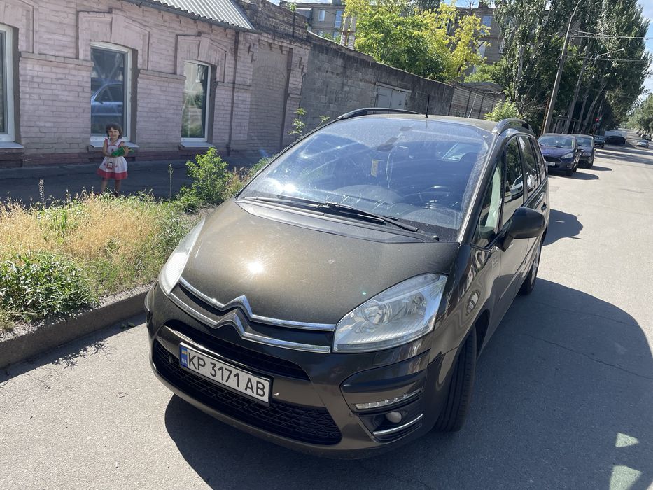 Продам автомобіль c4 grandpicasso