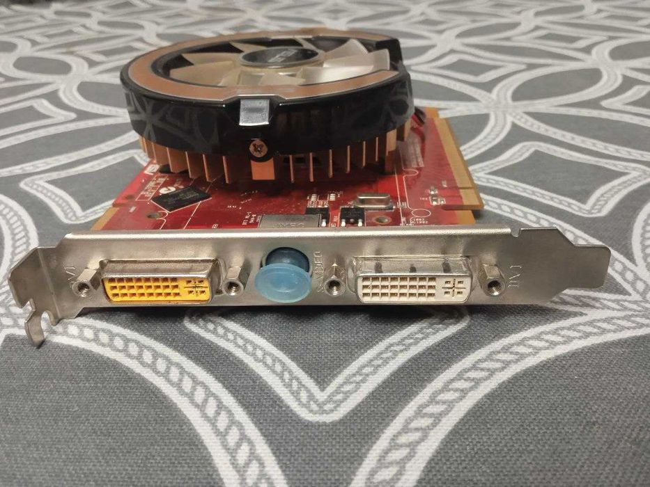 Видеокарта Asus Radeon HD3870 в отличном состоянии