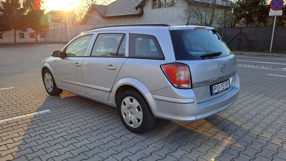 Opel Astra 1.7 125KM ekonomiczna godna polecenia