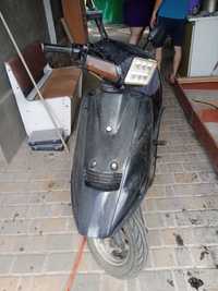 Продам мопед Suzuki Adress 100