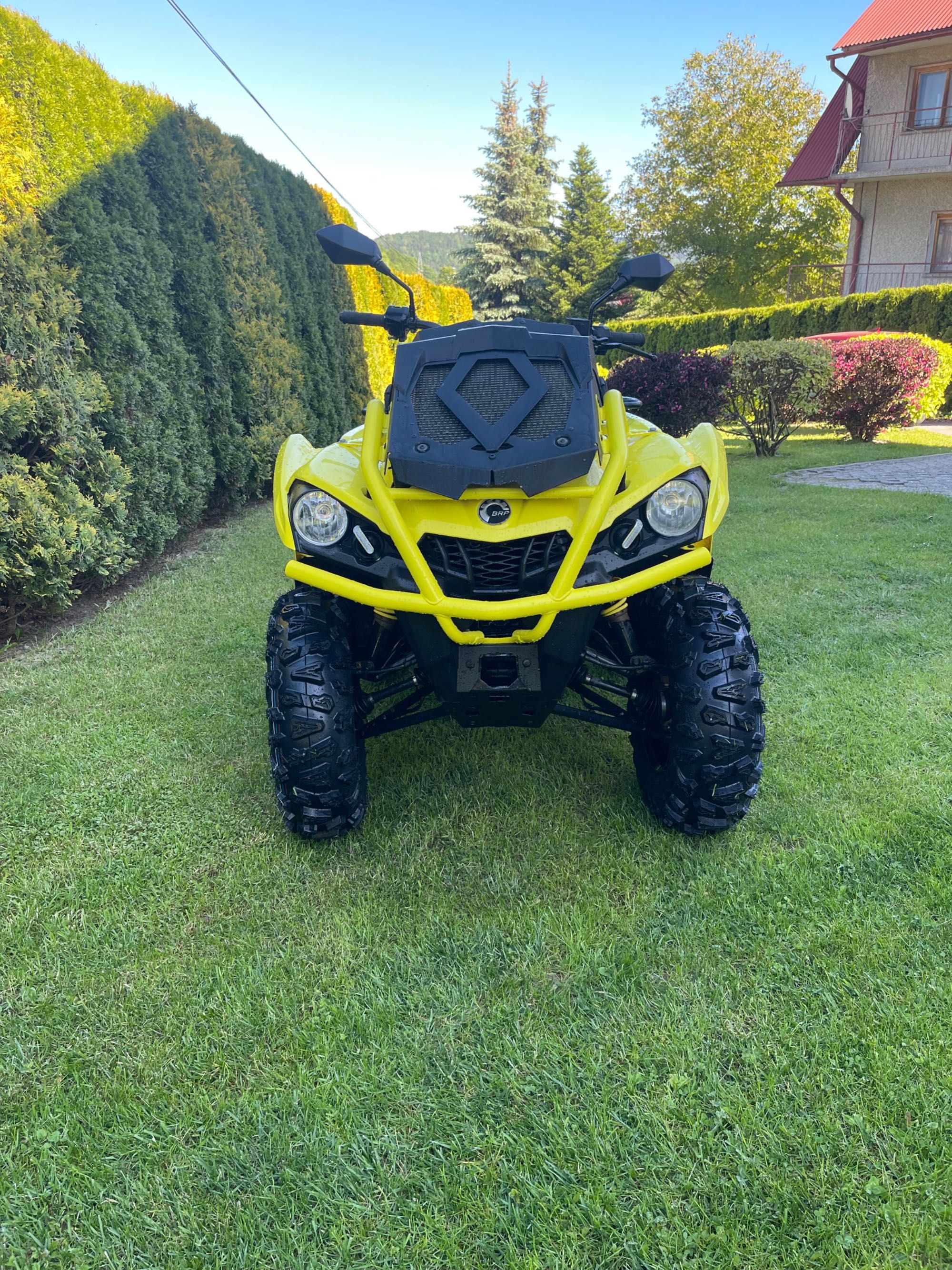 Quad can am outlander