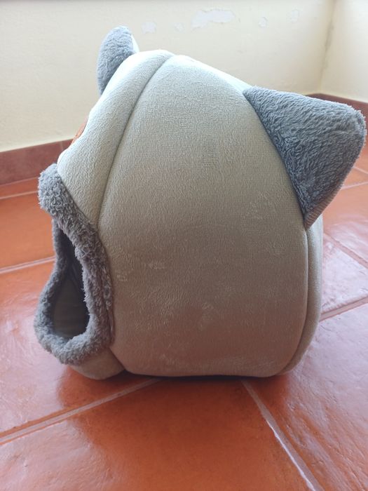 Tenda para Animais de Estimação Auto-Aquecedora com Almofada