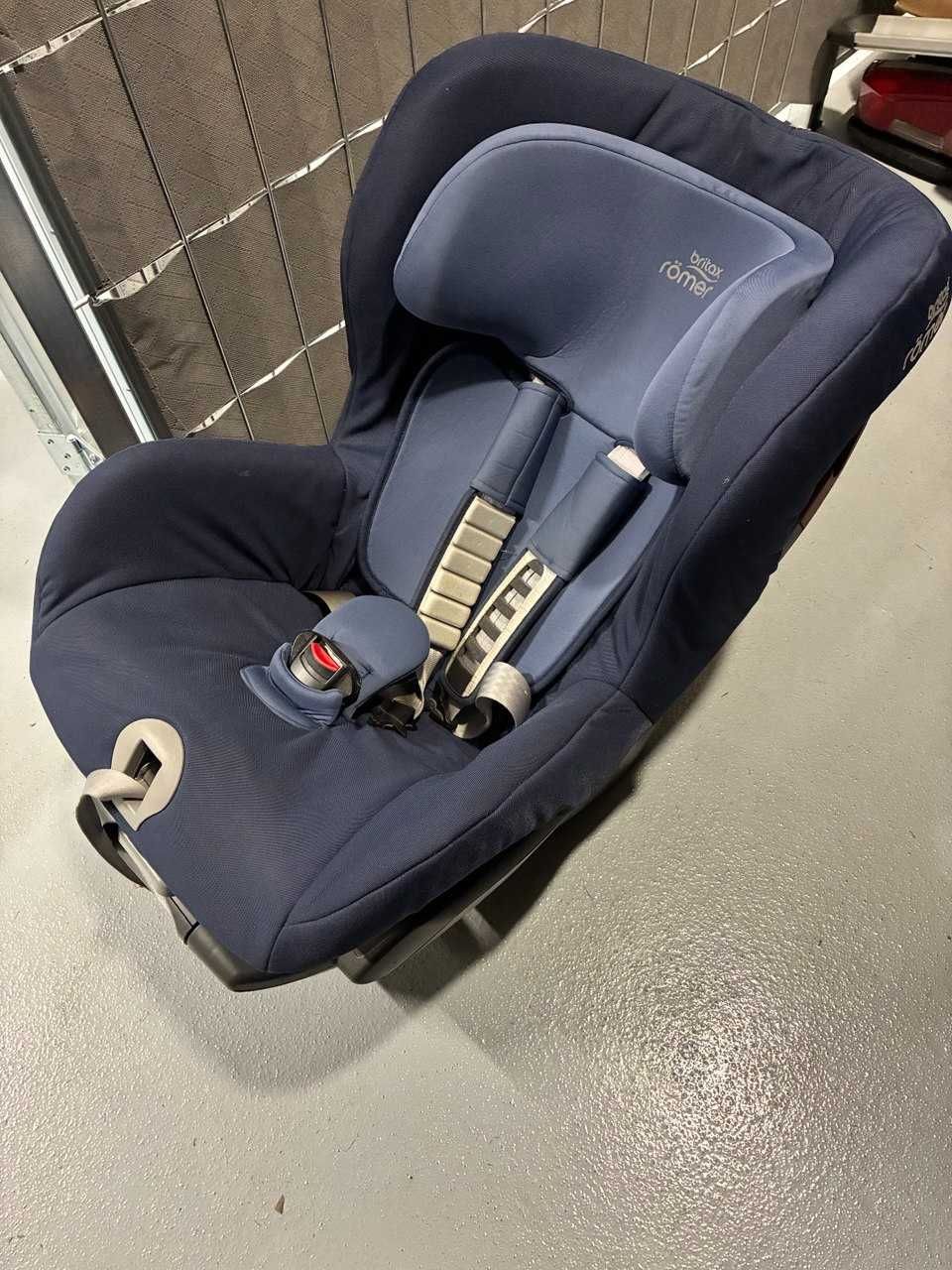 Fotelik samochodowy dziecięcy BRITAX ROMER DUO PLUS 9-18 kg ISOFIX