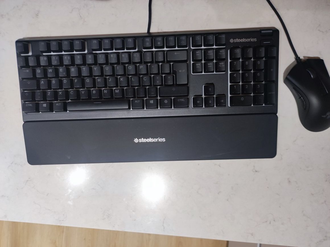 Teclado gaming steelseries + rato razor