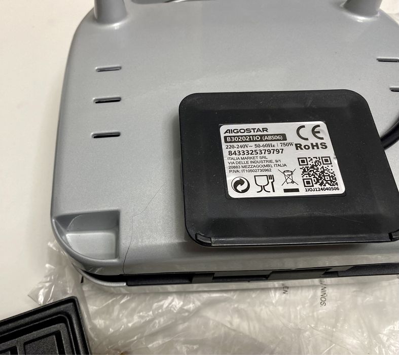 Вафельниця бутербродниця тостер паніні Aigostar 3в1  750Bт Уцінка!